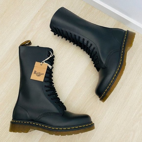 Dr. Martens Brand New 11855 Smooth Taller Boots Leather Combat Boots Women's 9 - Picture 11 of 11